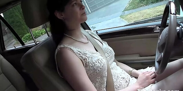 amateur,bukkake,car,cum,hd,masturbation,orgasm,softcore,solo,vibrator