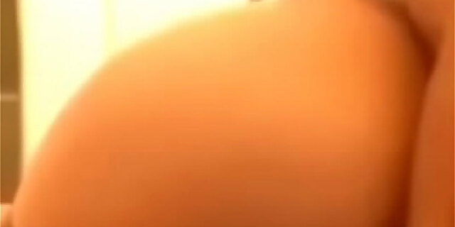 big ass,bubble butt,homemade,masturbation,teen