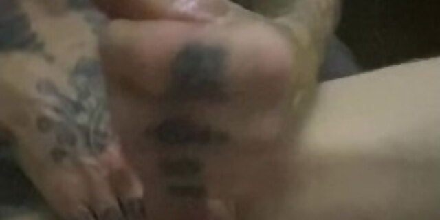 amateur,ass,big cock,blowjob,couple,cum,fantasy,handjob,mature,pussy,red,tattooed,tight