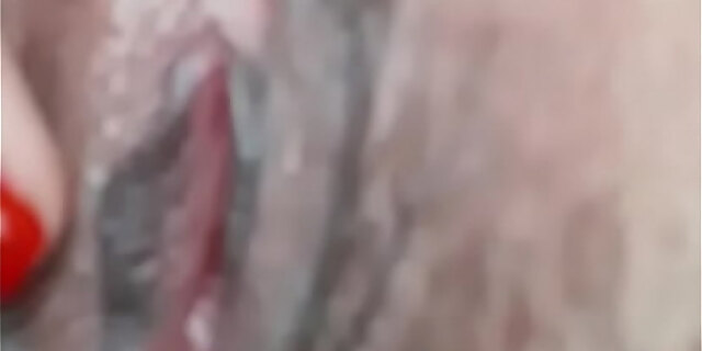 fingering,husband,masturbation,tiny